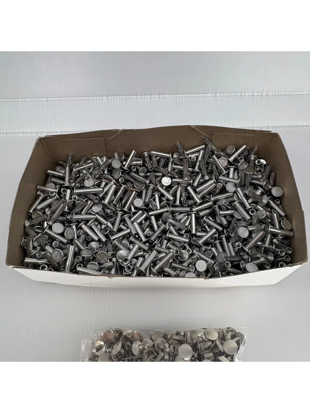 CLI 1/2 inch aluminum screw posts box of 96 half inch 3703L